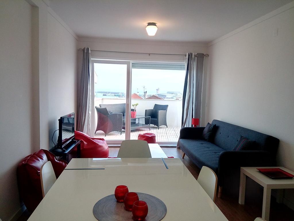 Апартаменты Harbour Views Penthouse Повуа-ди-Варзин Экстерьер фото